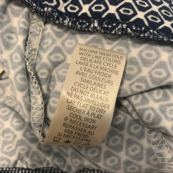 Max Studio | NWT Patterned Pants - Picture 13 of 13